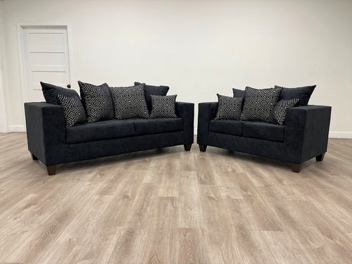 110 - Hollywood Black Sofa & Loveseat Set